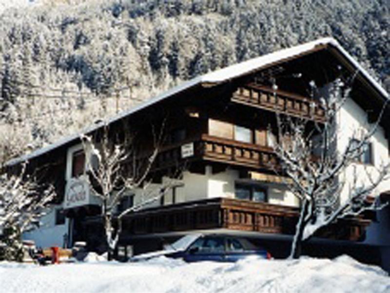 Gaestehaus Gisela Bruck am Ziller Ngoại thất bức ảnh