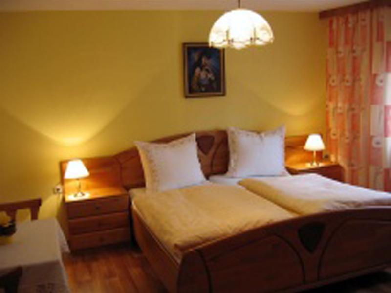 Gaestehaus Gisela Bruck am Ziller Ngoại thất bức ảnh